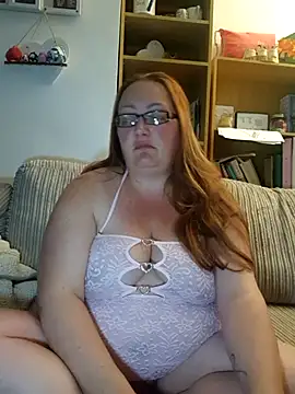 Luscious-LucyXX online show from 05-21-26, 07:44