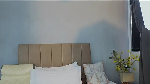 Penelophe01 online show from 03-13-26, 07:30