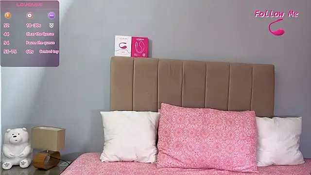 Penelophe01 online show from 01-31-26, 08:29