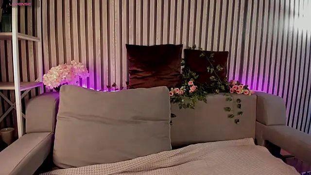 Casey Sweeet online show from 05-19-26, 09:27