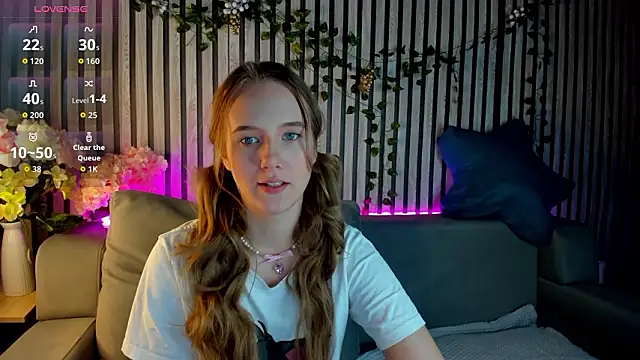 Casey Sweeet online show from 01-19-26, 12:36