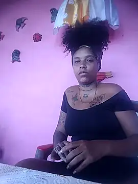 Snapshot of Vale_Nikol21 chatting on 07-15-26, 04:47 Vale Nikol21 online show from 07-15-26, 04:47