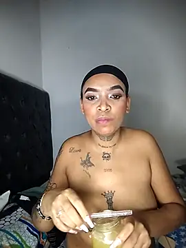 Vale Nikol21 online show from 11-26-25, 03:06