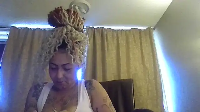 Flossee online show from 02-05-26, 05:09