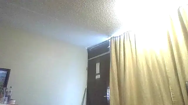 Flossee online show from 03-07-26, 11:54