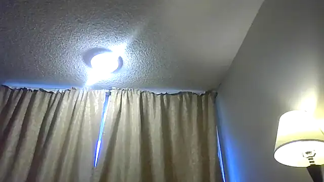 Flossee online show from 02-13-26, 05:46