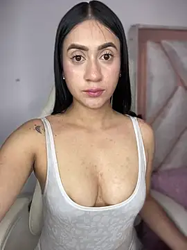 isabela l online show from 03-08-26, 03:21