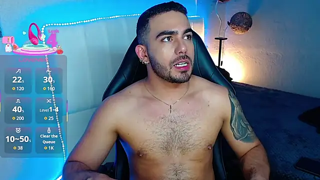 Snapshot of adamhairy chatting on 06-08-26, 07:14 adamhairy online show from 06-08-26, 07:14