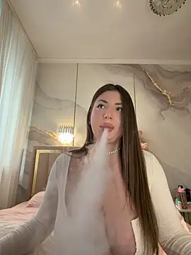 TiffaNoel online show from 04-10-26, 03:08