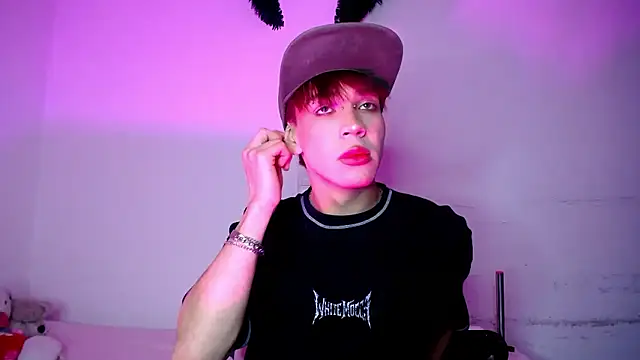 lucky stricke online show from 01-10-26, 04:52