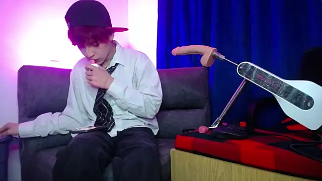 lucky stricke online show from 03-03-26, 04:19