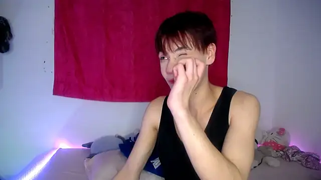 lucky stricke online show from 12-18-25, 08:30