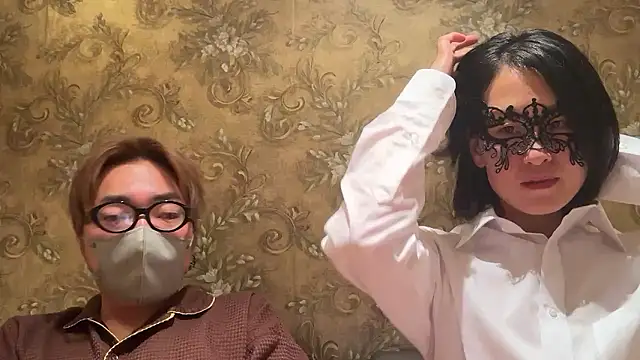 21yuri27 online show from 10-30-25, 02:04