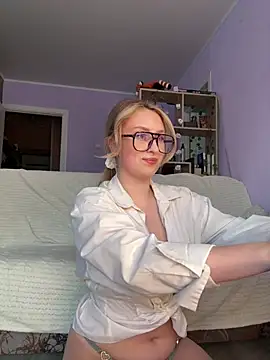 KassandraTress online show from 02-20-26, 03:36