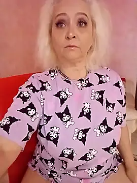 SquirtMilf00 online show from 09-16-25, 03:40