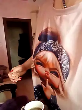 SquirtMilf00 online show from 10-16-25, 01:47