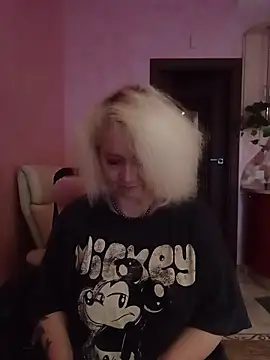 SquirtMilf00 online show from 09-22-25, 02:28