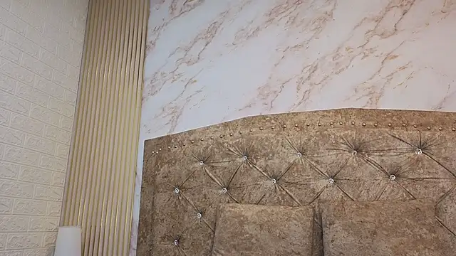 AnastasiaColeman online show from 02-02-26, 07:57