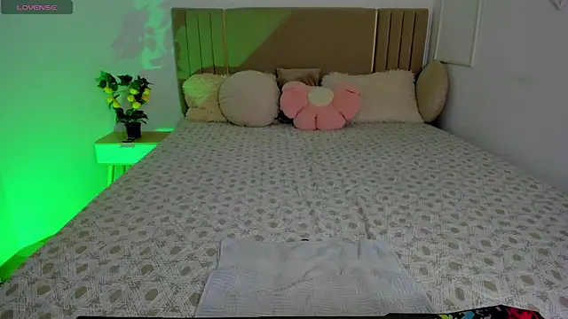 Erika bestboobs online show from 04-26-26, 01:52