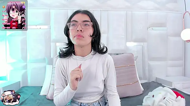 Im Molly Angel online show from 11-23-25, 01:32