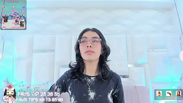 Im Molly Angel online show from 01-06-26, 09:41