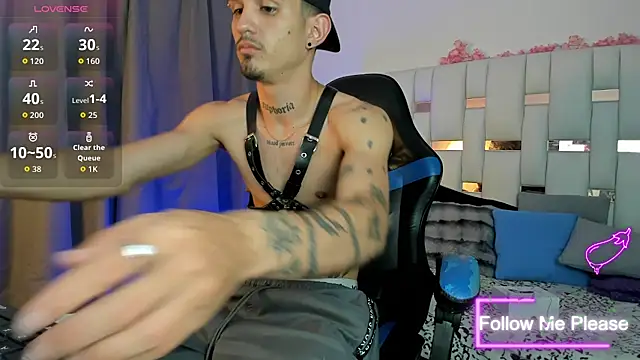 nextboywell1 online show from 03-03-26, 03:35