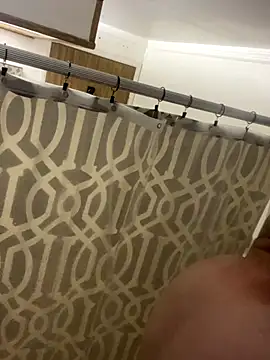 GingerSnap4444 online show from 10-22-25, 04:34