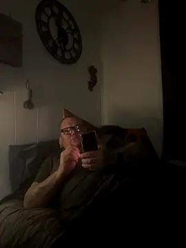 GingerSnap4444 online show from 11-11-25, 08:53