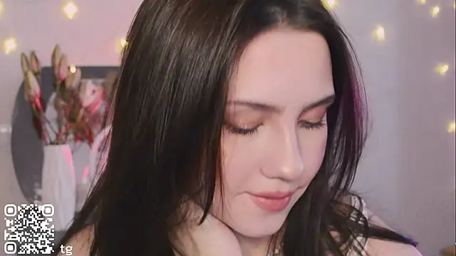 KendalHottt online show from 11-13-25, 06:17