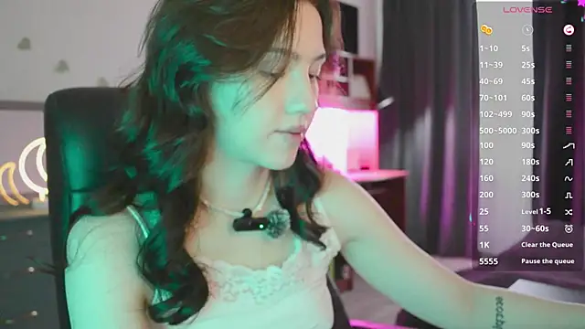 KendalHottt online show from 10-24-25, 04:44