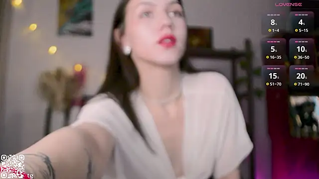 KendalHottt online show from 12-17-25, 02:49