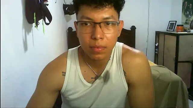 Karim jensen online show from 04-15-26, 11:38