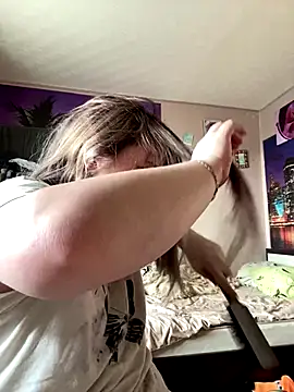 Kemeli008 online show from 10-24-25, 09:41