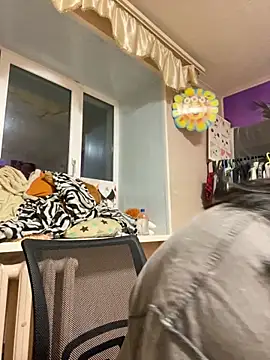 Kemeli008 online show from 11-19-25, 02:39