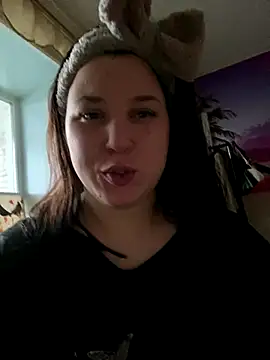 Kemeli008 online show from 12-22-25, 11:54