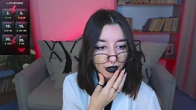 Mistress  Marcelline online show from 09-10-25, 09:41