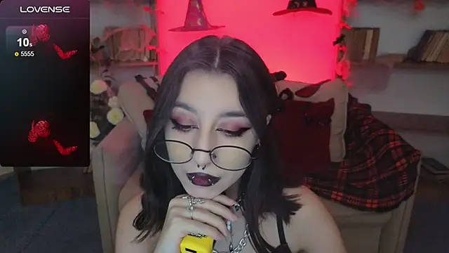 Mistress  Marcelline online show from 10-17-25, 09:45