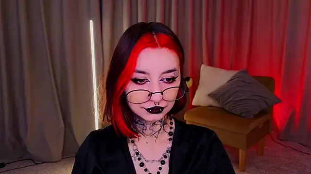 Mistress  Marcelline online show from 05-13-26, 02:07