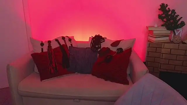 Mistress  Marcelline online show from 12-18-25, 10:08