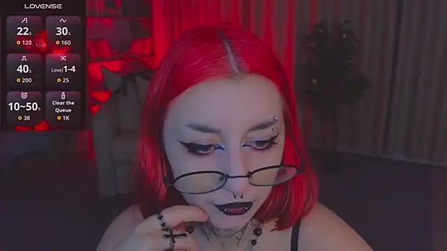 Snapshot of Mistress__Marcelline chatting on 07-08-26, 01:30 Mistress Marcelline online show from 07-08-26, 01:30