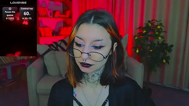 Mistress  Marcelline online show from 04-19-26, 01:28