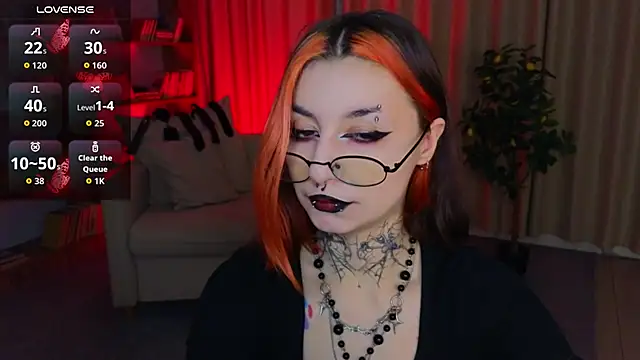Snapshot of Mistress__Marcelline chatting on 06-15-26, 01:39 Mistress Marcelline online show from 06-15-26, 01:39
