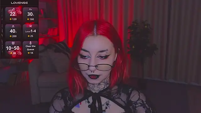 Snapshot of Mistress__Marcelline chatting on 07-09-26, 01:39 Mistress Marcelline online show from 07-09-26, 01:39