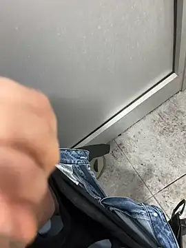 Snapshot of KAZANOVAA chatting on 03-28-26, 01:34 KAZANOVAA online show from 03-28-26, 01:34