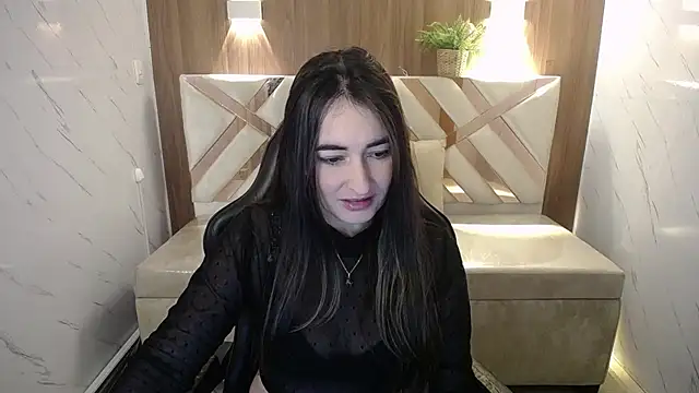 Snapshot of Soffi_betacur_b chatting on 10-12-25, 12:50 Soffi betacur b online show from 10-12-25, 12:50