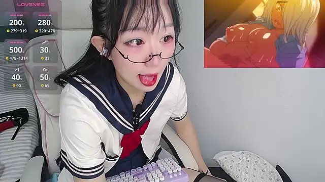 Snapshot of Angela-AMY chatting on 11-12-25, 03:32 Angela-AMY online show from 11-12-25, 03:32