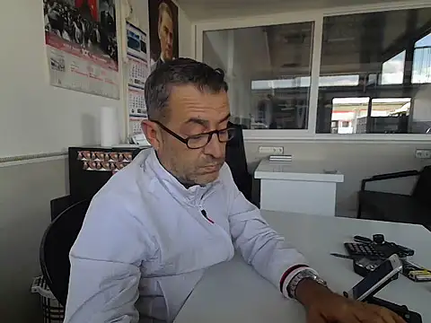 rafasilva3535 online show from 09-30-25, 11:05