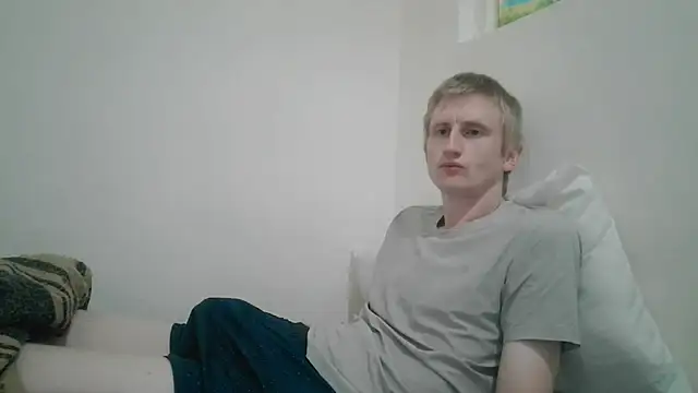 Snapshot of tcute0 chatting on 05-07-26, 05:22 tcute0 online show from 05-07-26, 05:22