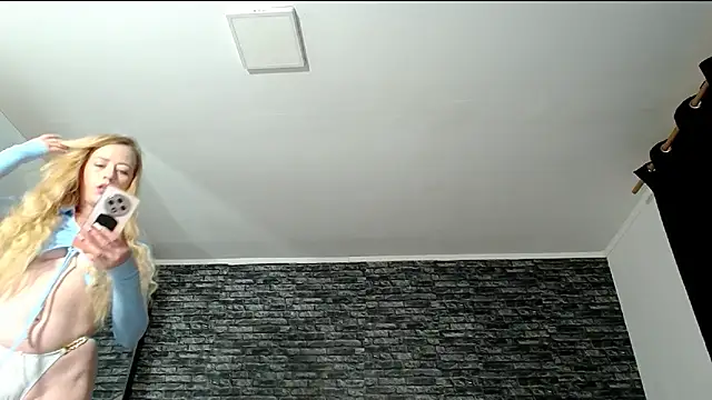 DeeA Blondy online show from 10-11-25, 11:33