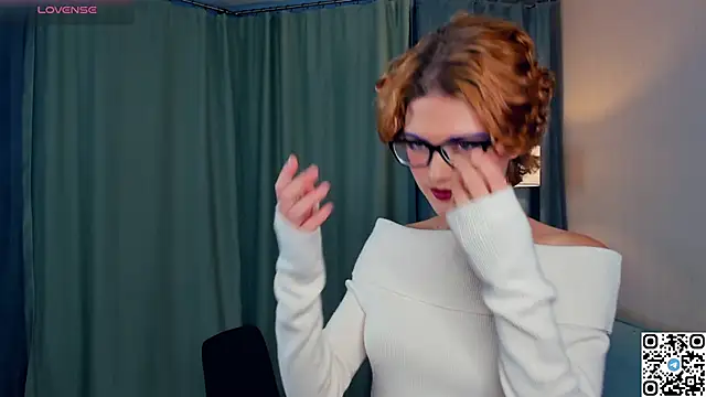 EdlinGathright online show from 11-04-25, 03:43